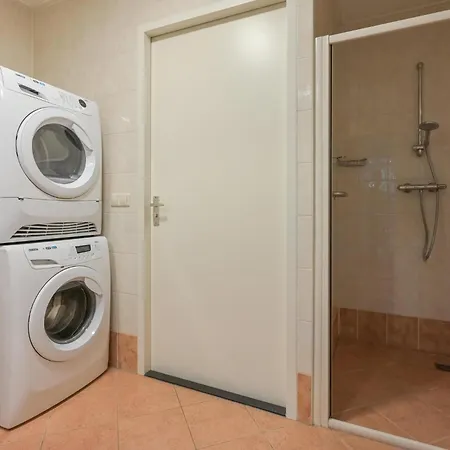 Vakantiehuis Putten 度假居 皮滕