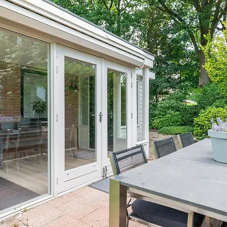 Vakantiehuis Putten * 皮滕